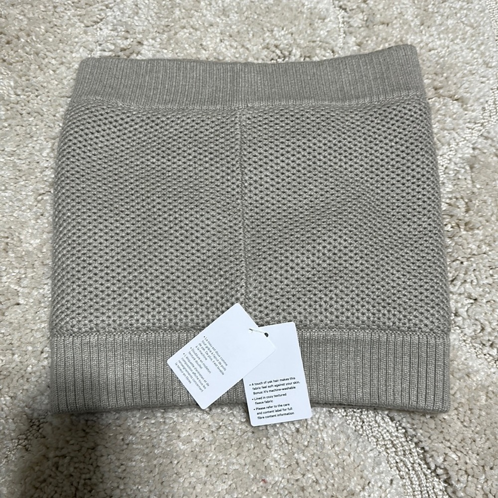 Lululemon Neck Warmer